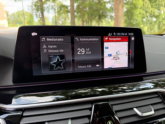 BMW 520i 18 of 22