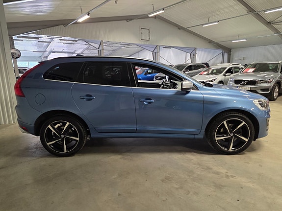 Volvo XC60 3 of 14