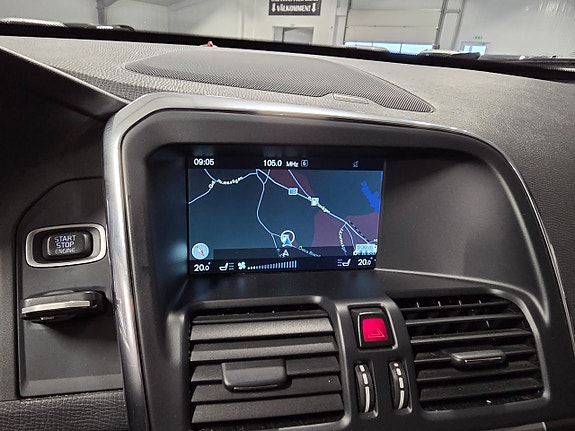 Volvo XC60 12 of 14