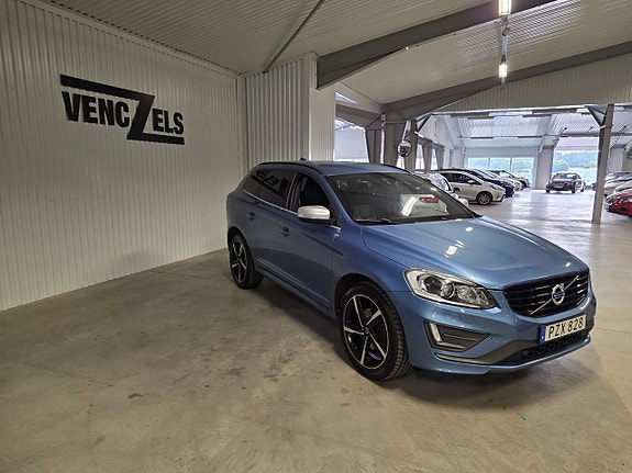 Volvo XC60 2 of 14