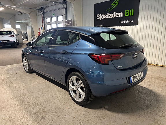 Opel Astra 3 of 16