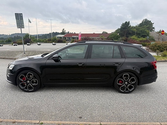 Skoda Octavia 4 of 24