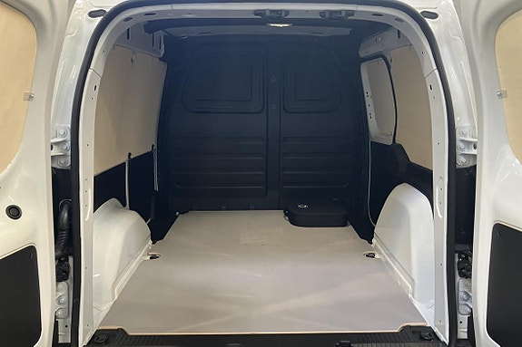 Mercedes-Benz eCitan 6 of 15