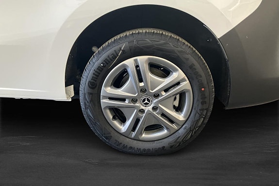 Mercedes-Benz eCitan 11 of 15