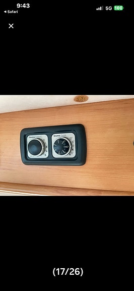 Eura Mobil Sonic 17 of 27