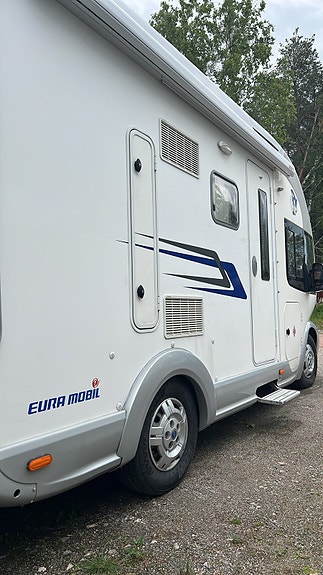 Eura Mobil Sonic 12 of 27