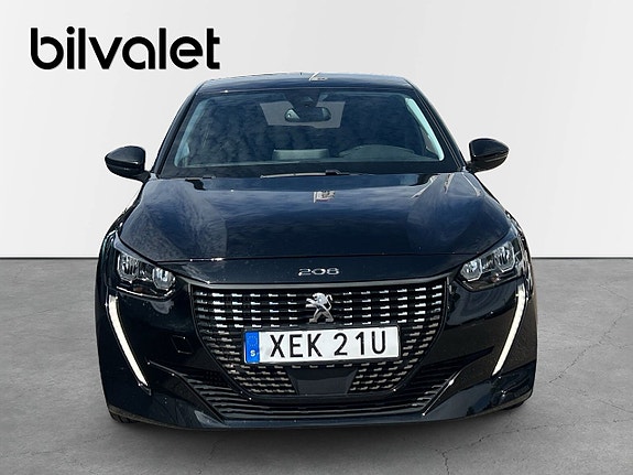 Peugeot 208 2 of 15