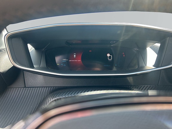 Peugeot 208 14 of 15