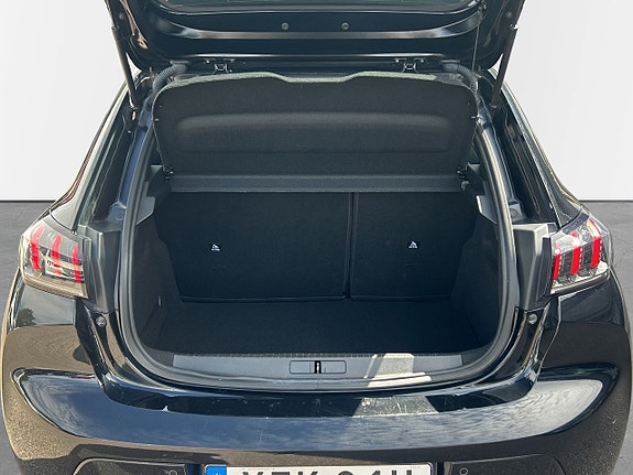 Peugeot 208 7 of 15