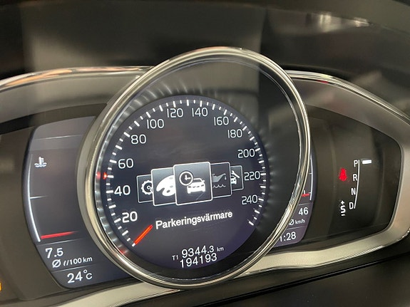 Volvo XC60 21 of 21