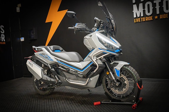 Zontes 386G ADV Scooter 2 of 13