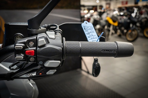 Zontes 386G ADV Scooter 13 of 13