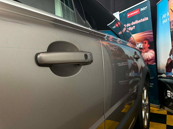 Volvo XC70 11 of 30