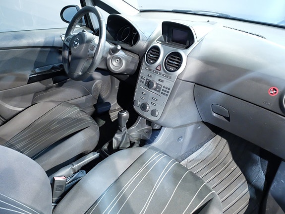 Opel Corsa 4 of 7