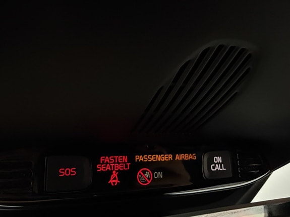 Volvo V40 19 of 30