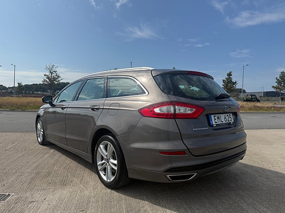 Ford Mondeo 5 of 18