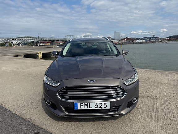 Ford Mondeo 2 of 18