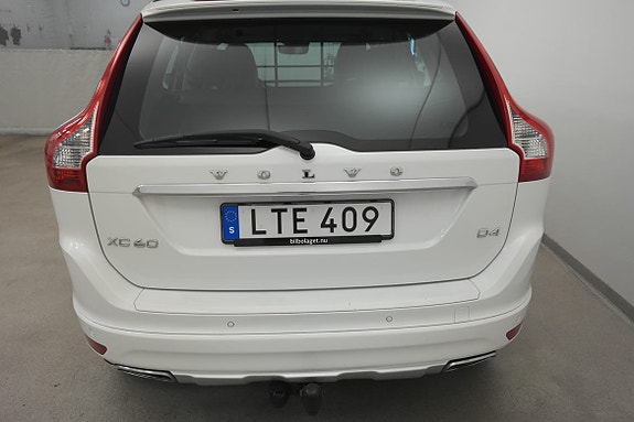 Volvo XC60 17 of 20