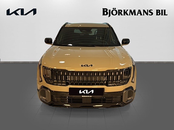 Kia Seltos 2 of 18