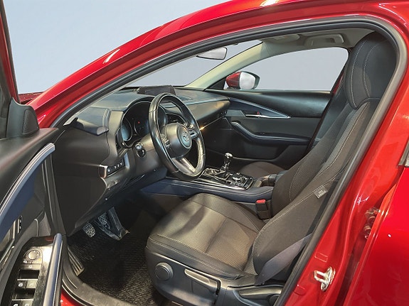 Mazda CX-30 7 of 18
