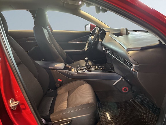 Mazda CX-30 10 of 18