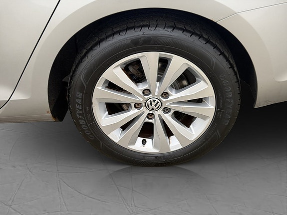 Volkswagen Golf I 26 of 28