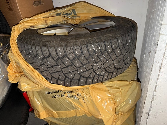 Volvo XC40 19 of 19
