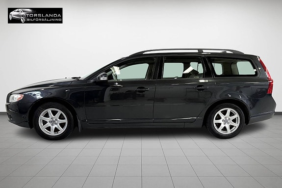Volvo V70 3 of 13