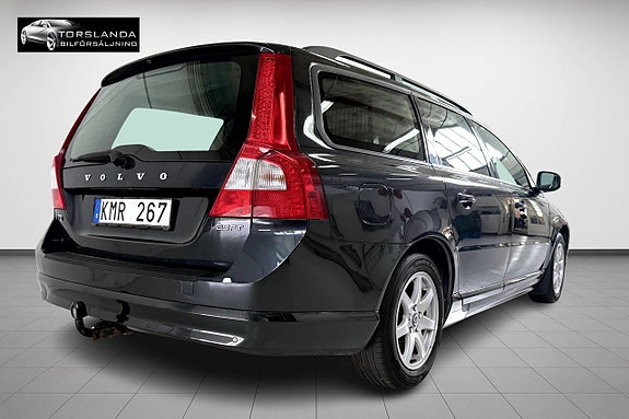 Volvo V70 6 of 13