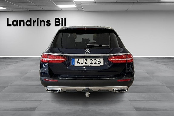 Mercedes-Benz E350 d 5 of 14