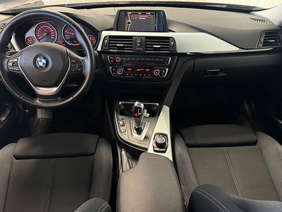 BMW 320d 19 of 25