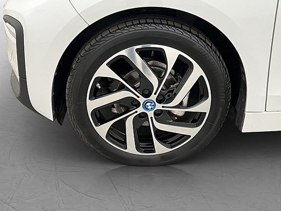 BMW i3 24 of 27