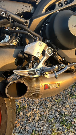 Yamaha MT-09 4 of 6