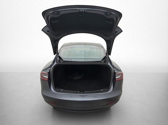 Tesla Model 3 28 of 30