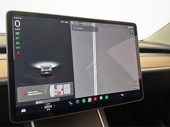 Tesla Model 3 19 of 30