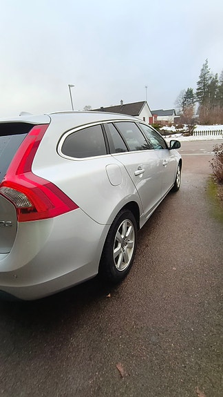 Volvo V60 7 of 7