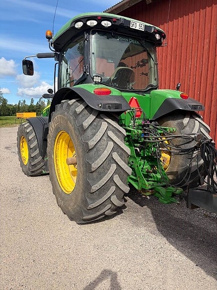 John Deere 8360 2 of 4