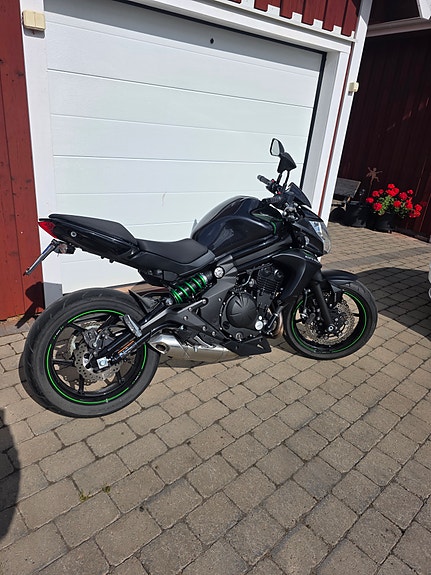 Kawasaki Ninja ER-6N 3 of 4