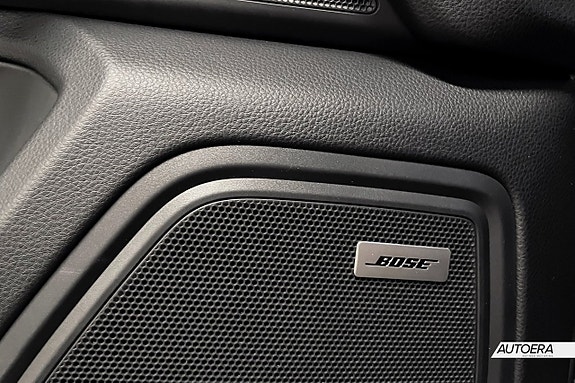 Porsche Macan GTS 20 of 24