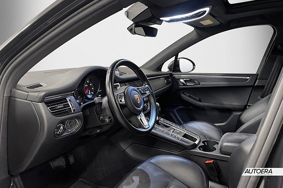 Porsche Macan GTS 9 of 24