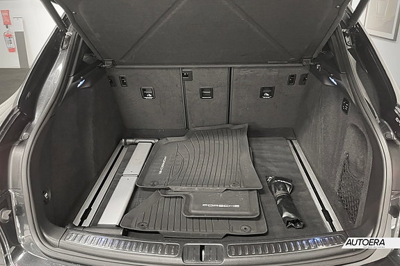 Porsche Macan GTS 22 of 24