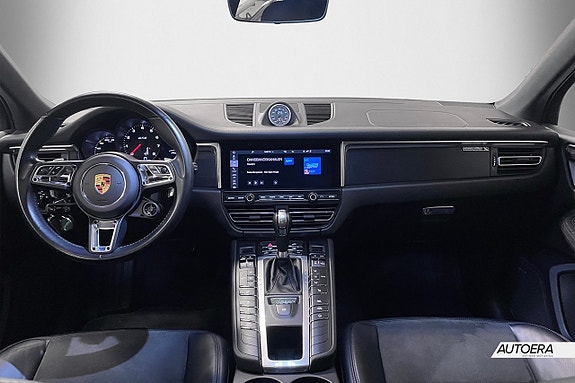 Porsche Macan GTS 11 of 24