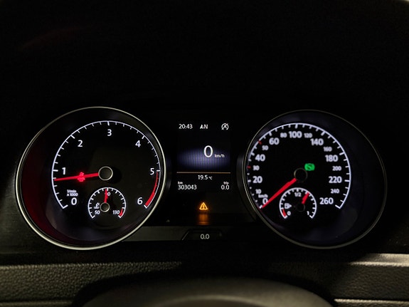 Volkswagen Golf VII 13 of 20