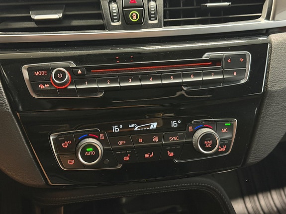 BMW X1 20 of 21