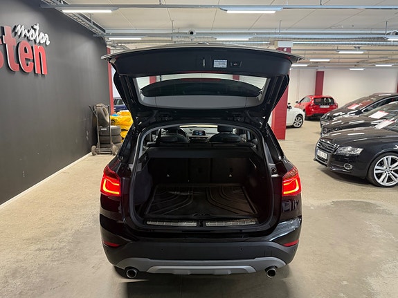 BMW X1 5 of 21