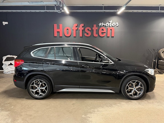 BMW X1 2 of 21