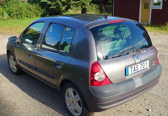 Renault Clio 4 of 7