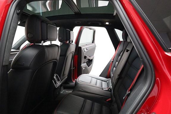 Porsche Macan GTS 11 of 27