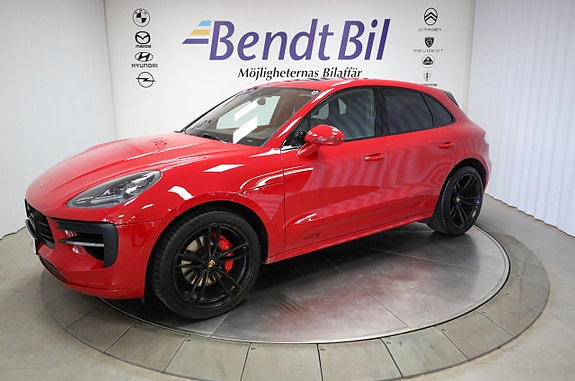 Porsche Macan GTS 4 of 27