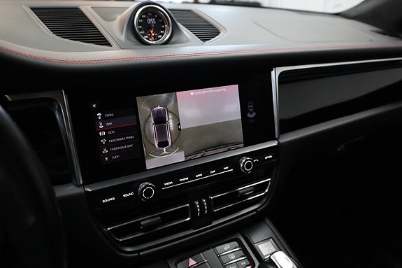 Porsche Macan GTS 25 of 27